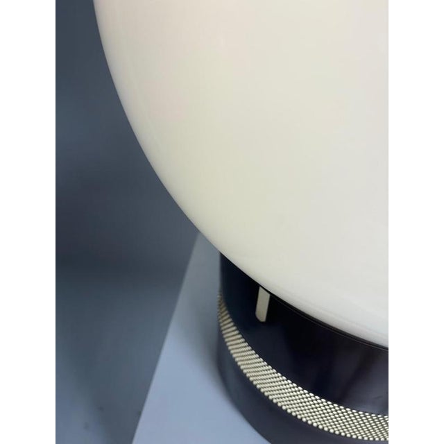 Metal Mezzo Oracle Table Lamp in Brass, Metal, and Glass by Gae Aulenti for Artemide, Italy, 1969 For Sale - Image 7 of 12
