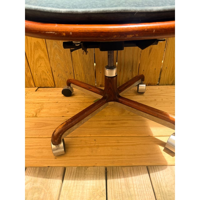 1970s Ward Bennett for Brickel Associates High Back Executive Office Chair in Mahogany Lacquered Ash, Circa 1975 For Sale - Image 5 of 14