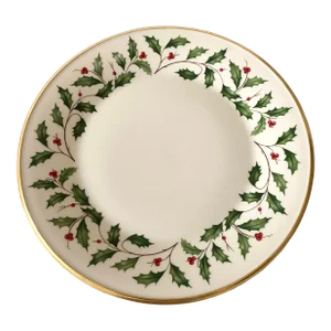 Vintage Lenox Holiday Holly & Berries Plate Excellent Condition.