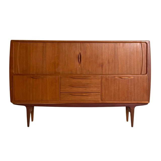 UM18 Sideboard in Teak by Johannes Andersen for Uldum Møbelfabrik, 1960s For Sale - Image 15 of 15