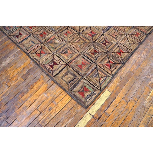 Early 20th Century 1920s Multicolor Geometric Folk Art Antique American Hooked Rug 5'6" X 8' Handknotted Wool Carpet For Sale - Image 5 of 5