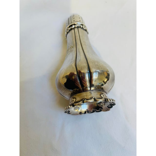 Silver Floral Salt Shaker in Sterling Silver from Tiffany & Co., 1950s For Sale - Image 8 of 13