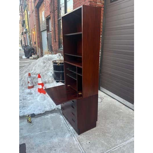 Rosewood Bar Cabinet, Mid-20th Century, Adjustable Glass Shelves, 1975 For Sale In Philadelphia - Image 6 of 9