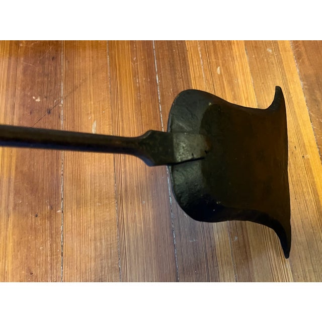 Antique Early 19th Century American Federal Brass & Iron Fireplace Shovel 1800 - 1820 For Sale - Image 10 of 12
