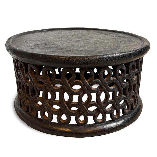 Tribal Vintage Ribbon Bamileke Stool / Coffee Table For Sale - Image 3 of 3