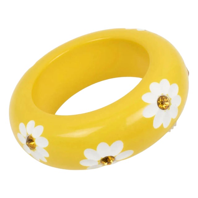 Massive Yellow Resin Bracelet Bangle with Carved Daisy Flowers For Sale