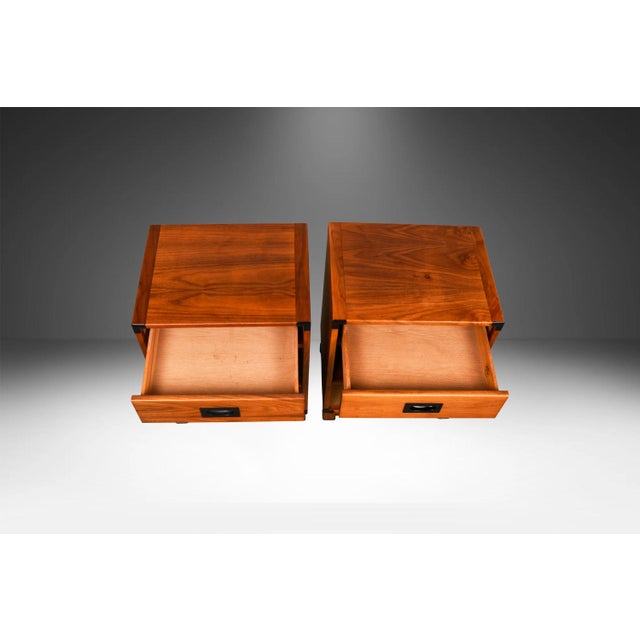MidCentury Pair of Nightstands/Side Tables Drexel Modulus Collection For Sale - Image 17 of 17