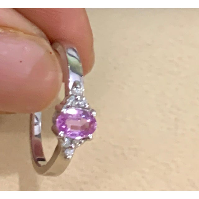 Gemstone Pink Sapphire and Diamond 14 Karat White Gold Ring, Estate Size 6.5 For Sale - Image 7 of 18