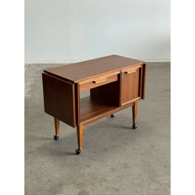 1960s Mid Century Walnut Bar Cart For Sale - Image 4 of 12
