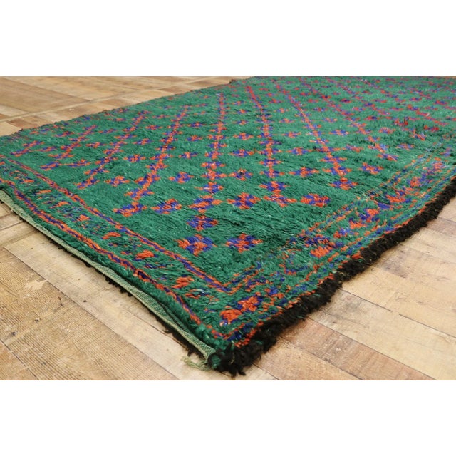 Vintage Berber Beni M'Guild Moroccan Rug - 06'00 X 10'02 For Sale In Dallas - Image 6 of 9