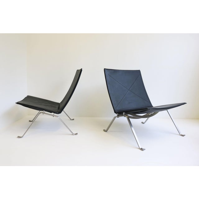 Set of PK22 Lounge Chairs by Poul Kjaerholm for Fritz Hansen, 2007 For Sale - Image 11 of 18