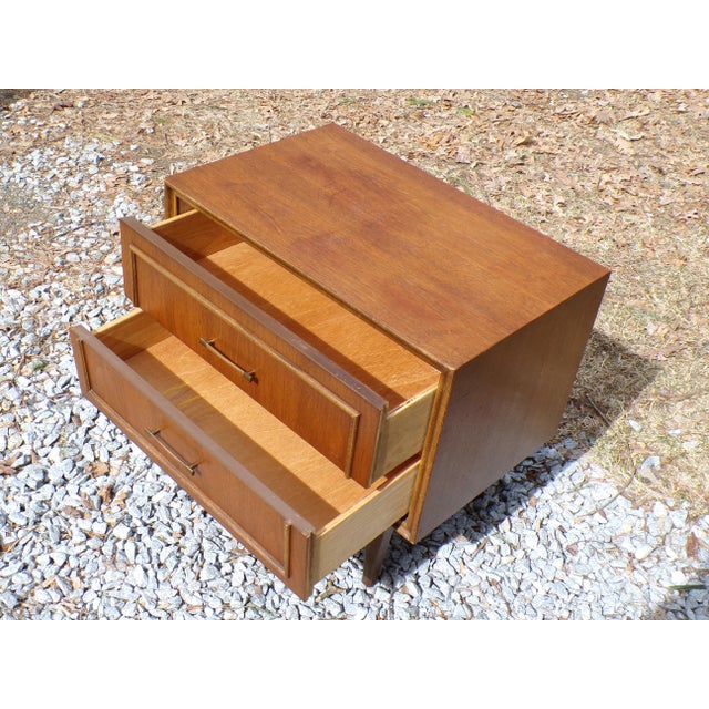 Vintage Mid Century Modern Bassett Furniture Walnut Nightstand End Table For Sale In Boston - Image 6 of 12
