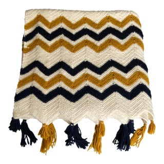 Vintage Cream Navy and Gold Zigzag Stripe Afghan Blanket For Sale