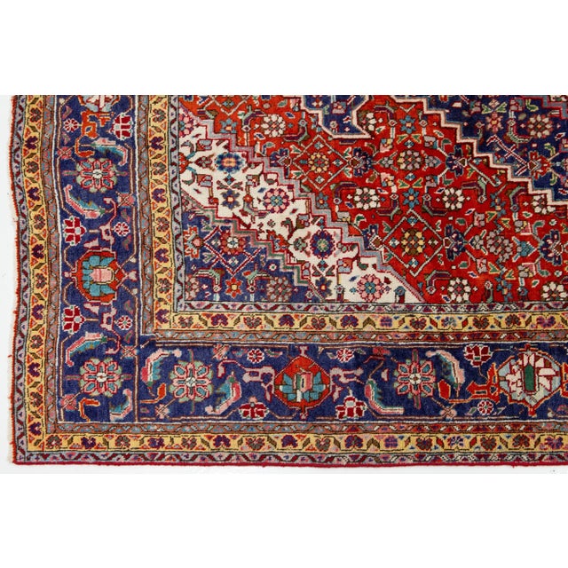 1950s Handmade Vintage Tabriz Wool Rug With Medallion Design For Sale - Image 5 of 8