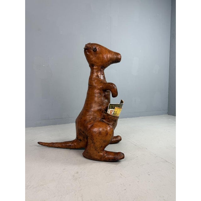 1970s Leather Magazine Pouch Kangeroo by Dimitri Omersa, Spain, 1970 For Sale - Image 5 of 18