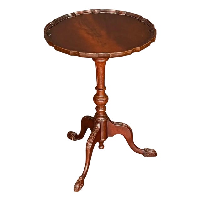 English Wine or Cocktail Table of Mahogany (Dia 15 1/2) For Sale