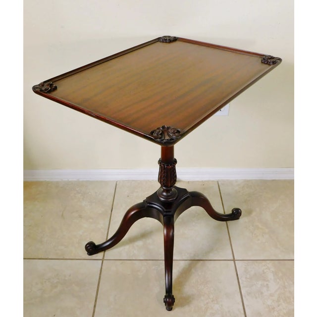 Early 20th Century Early 20th Century Imperial Grand Rapids Carved Mahogany Wood Pedestal Accent Table For Sale - Image 5 of 13