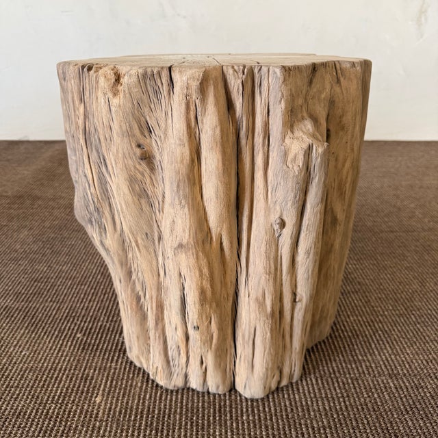 Size: 15″D x 16″H Wood Species: Reclaimed Elm Finish: Natural Natural elm wood stump featuring unique grain patterns and...