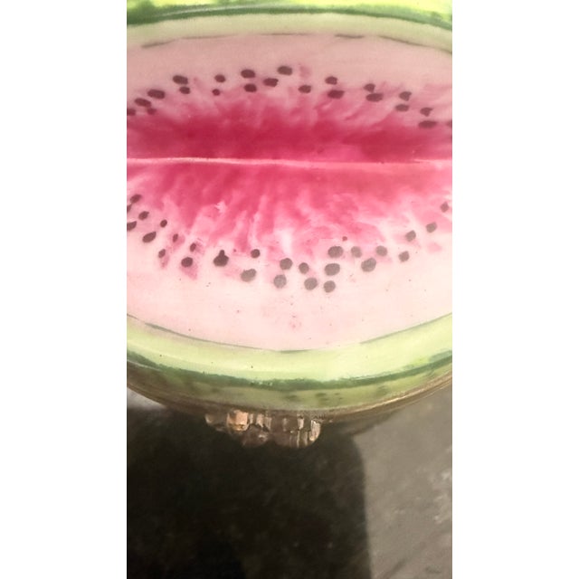 Late 20th Century Late 20th Century Hand-Painted Limoges France Watermelon Porcelain Trinket Box With Bee Clasp For Sale - Image 5 of 8