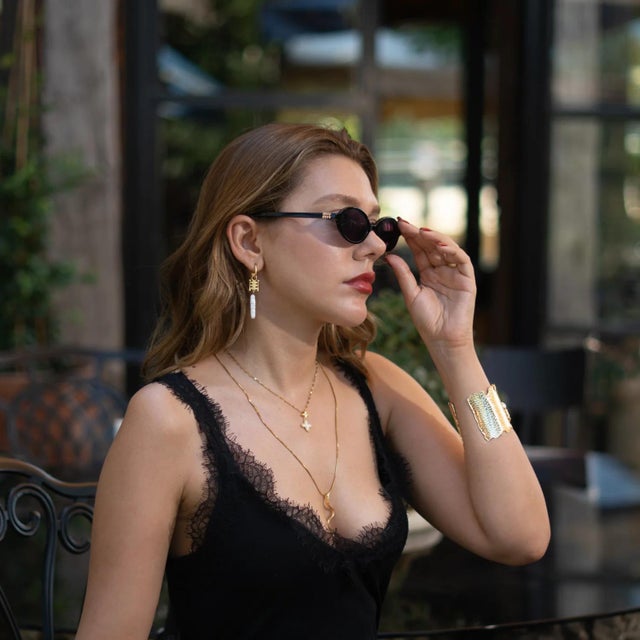 Metal Golden Clover Diamond Chain Necklace For Sale - Image 7 of 8