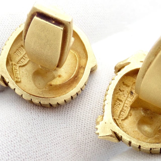 Rare Vintage Kieselstein Cord Yellow Gold Coiled Alligator Cufflinks 1980, A Pair For Sale - Image 4 of 11