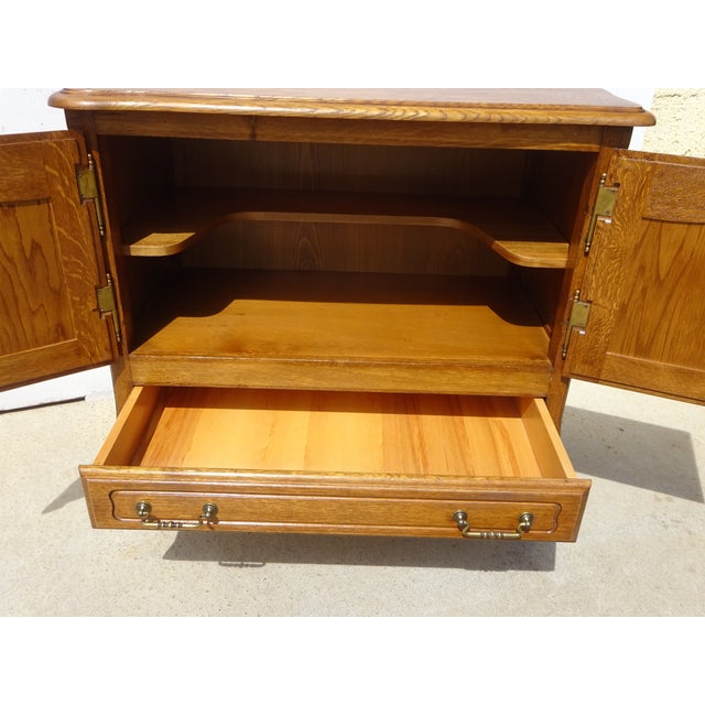 Wood Small Light Oak Sideboard with Swivel Top, 1980s For Sale - Image 7 of 17