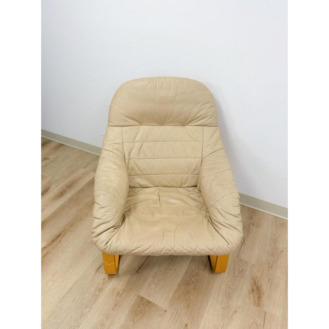 Mid-Century Modern Danish Made Tan Leather Cantilever Armchair Vintage MCM by Verikon Furniture For Sale - Image 3 of 13