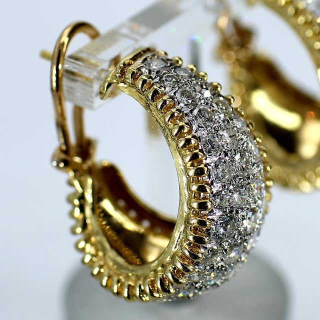 Stone Information - Primary Stone(s): Diamond - Origin: Natural - Clarity: I1 - Color Grade: H - Cut: Round - Color: White...