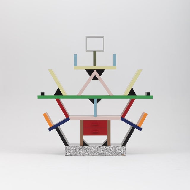 The Carlton room divider is one of the defining objects of the Memphis movement and one of Ettore Sottsass’ most...