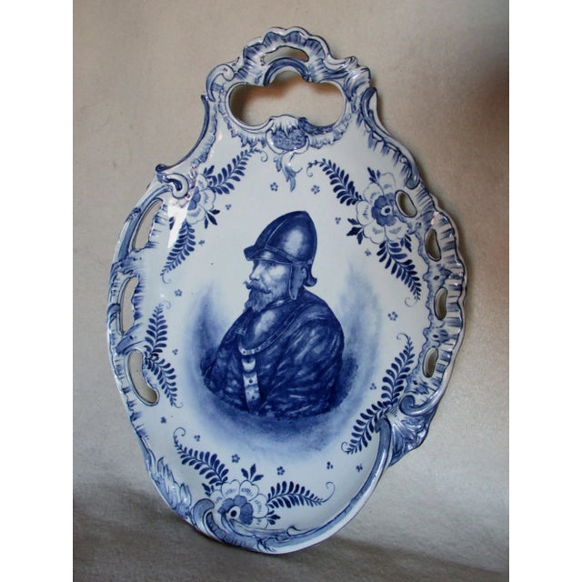 Victorian Antique Royal Bonn, Old Delft Plaque With Portrait of Soldier For Sale - Image 3 of 7