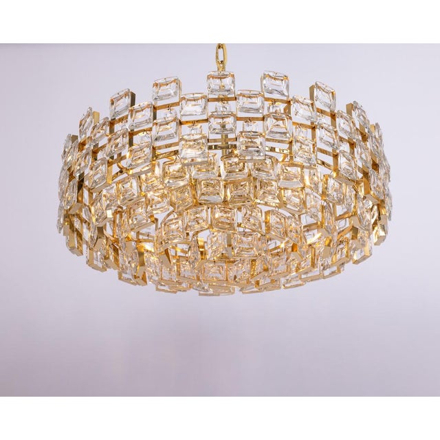 Large Gilt Brass Crystal Chandelier by Sciolari for Palwa, Germany, 1970s For Sale - Image 10 of 18