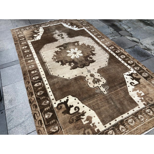 1960s Vintage Turkish Wool Rug-5’10’x9’11" For Sale - Image 6 of 11