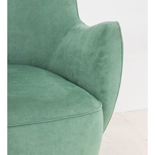 Vladimir Kagan Vladimir Kagan Barrel Swivel Chair and Ottoman For Sale - Image 4 of 10