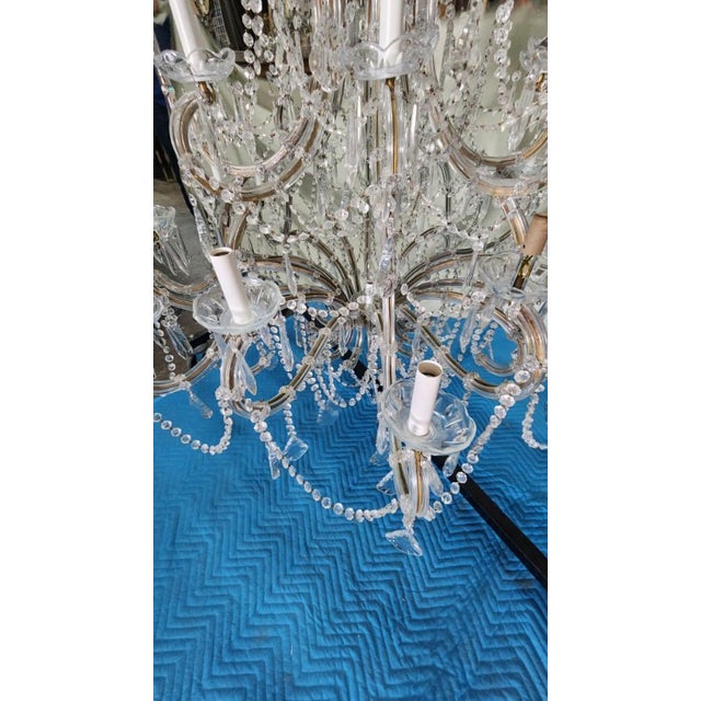 Transparent Early 20th Century Large Scale Italian Beaded Chandelier For Sale - Image 8 of 8