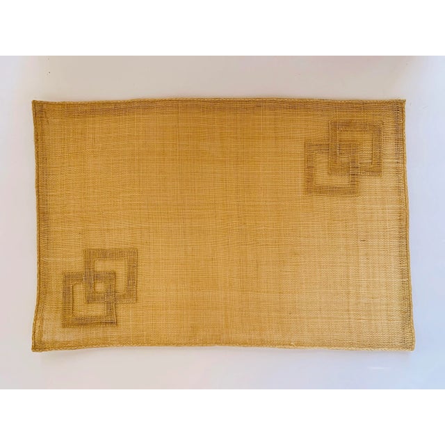 Shabby Chic Vintage 1980's Rectangular Hand-Loomed Raffia Placemats- Set of 4 For Sale - Image 3 of 13