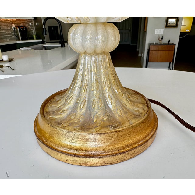 1950s Mid Century Modern Barovier & Toso Murano Coronado d'Oro Glass Table Lamp For Sale - Image 12 of 17