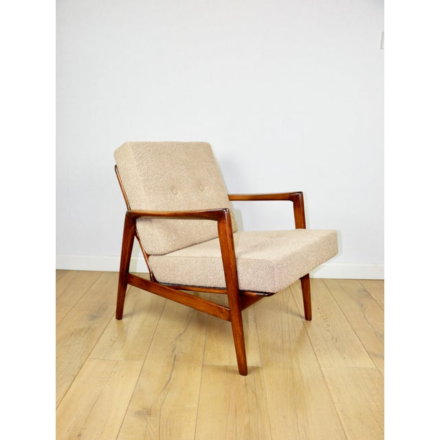1970s Polish Beige Gold Bouclé Lounge Chair, 1970s For Sale - Image 5 of 11
