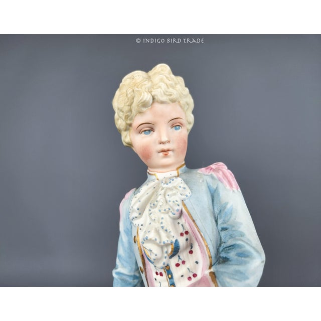 1900s Pair of German Bisque Porcelain Cinderella Sculptures For Sale In Greenville, SC - Image 6 of 11