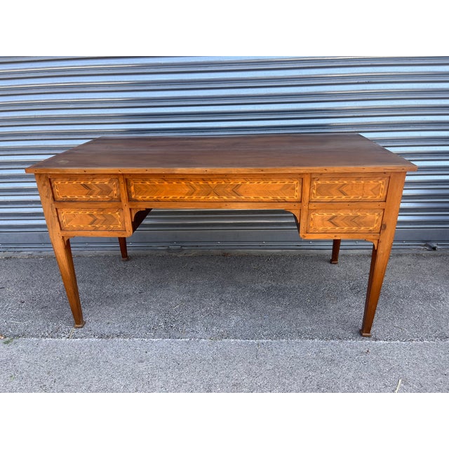 20th Century Louis XVI Writing Desk in Inlaid Wood with Drawers and Pull-Out Top, 1900 For Sale - Image 10 of 18