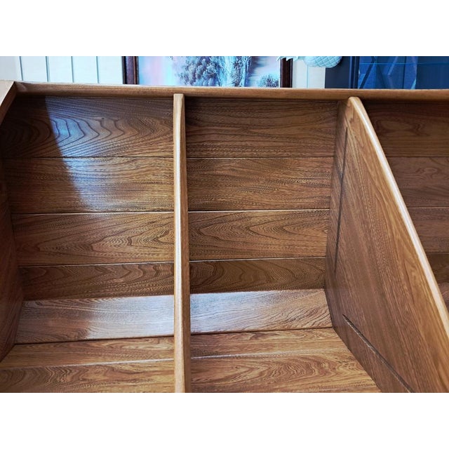 Mid-Century Modern Windsor Corner Cupboard in Elm by Lucian Ercolani for Ercol, 1980s For Sale - Image 18 of 18