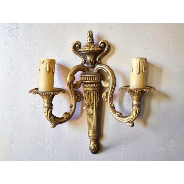 Louis XVI Gilt Bronze Wall Sconces, 1890s, Set of 2 For Sale - Image 3 of 7