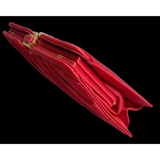 90s Judith Leiber Red Satin Evening handBag Crystal Shoulder Day Vintage Clutch For Sale - Image 14 of 17