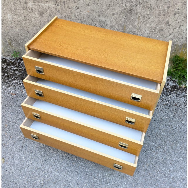Wood Mid-Century Modern Chest of Drawers, France, 1970 For Sale - Image 7 of 10