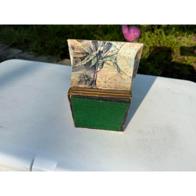 Vintage British Colonial Botanical Decoupage Square Cachepot With Antiqued Gold Trim For Sale - Image 9 of 10