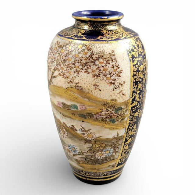 Antique Japanese Meiji Satsuma Vase by Kinkozan Circle, 1890 For Sale - Image 5 of 11