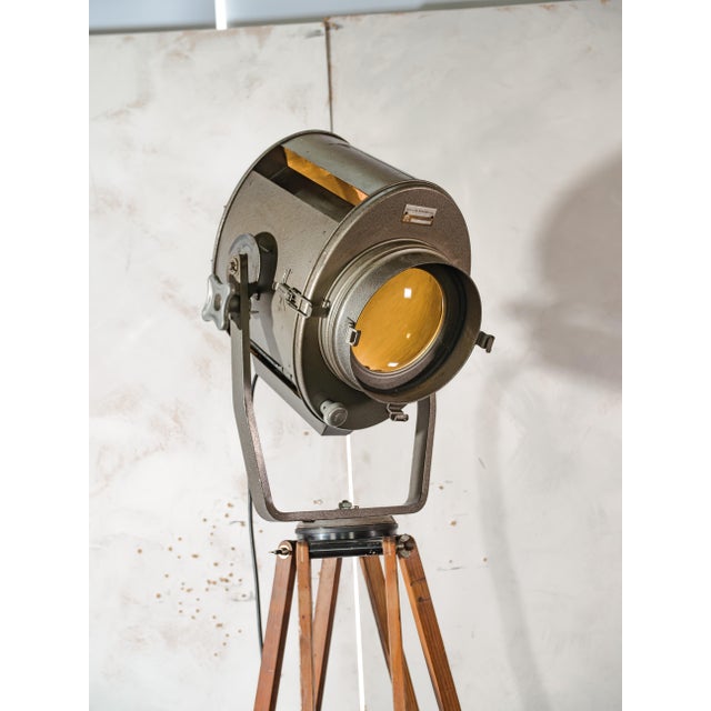 Brown Vintage Theater Spotlight Floor Lamp on Wooden Tripod from ADB Belgium, 1960s For Sale - Image 8 of 18