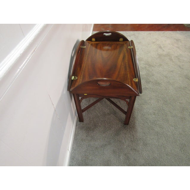 Item: Henkel Harris solid mahogany coffee butlers table with inlay. Age: 1993. Details: Number 29 finish. Measurements:...