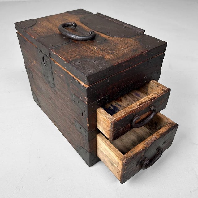 Edo Kakesuzuri Storage Cabinet, Japan For Sale - Image 3 of 15