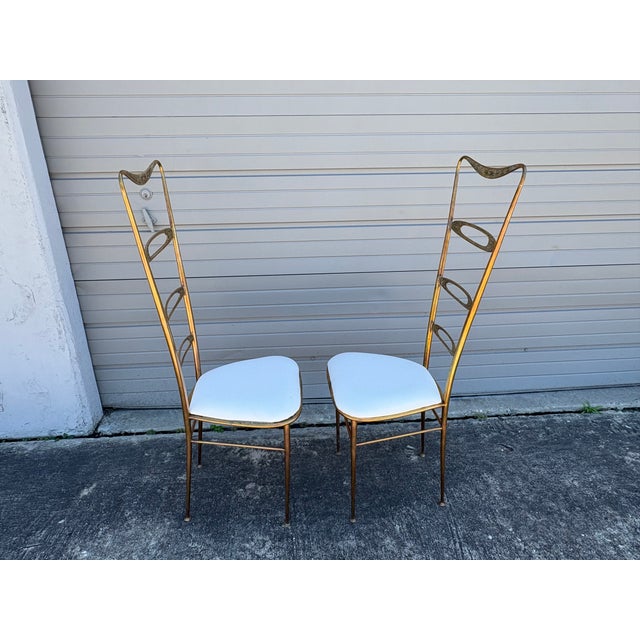 Mid-Century Modern 1960s Pair of Italian Modern Brass Chiavari Chairs For Sale - Image 3 of 13