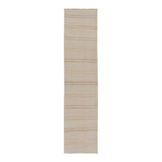 Rug & Kilim’s Contemporary Flatweave Runner in Beige & Cream Design For Sale